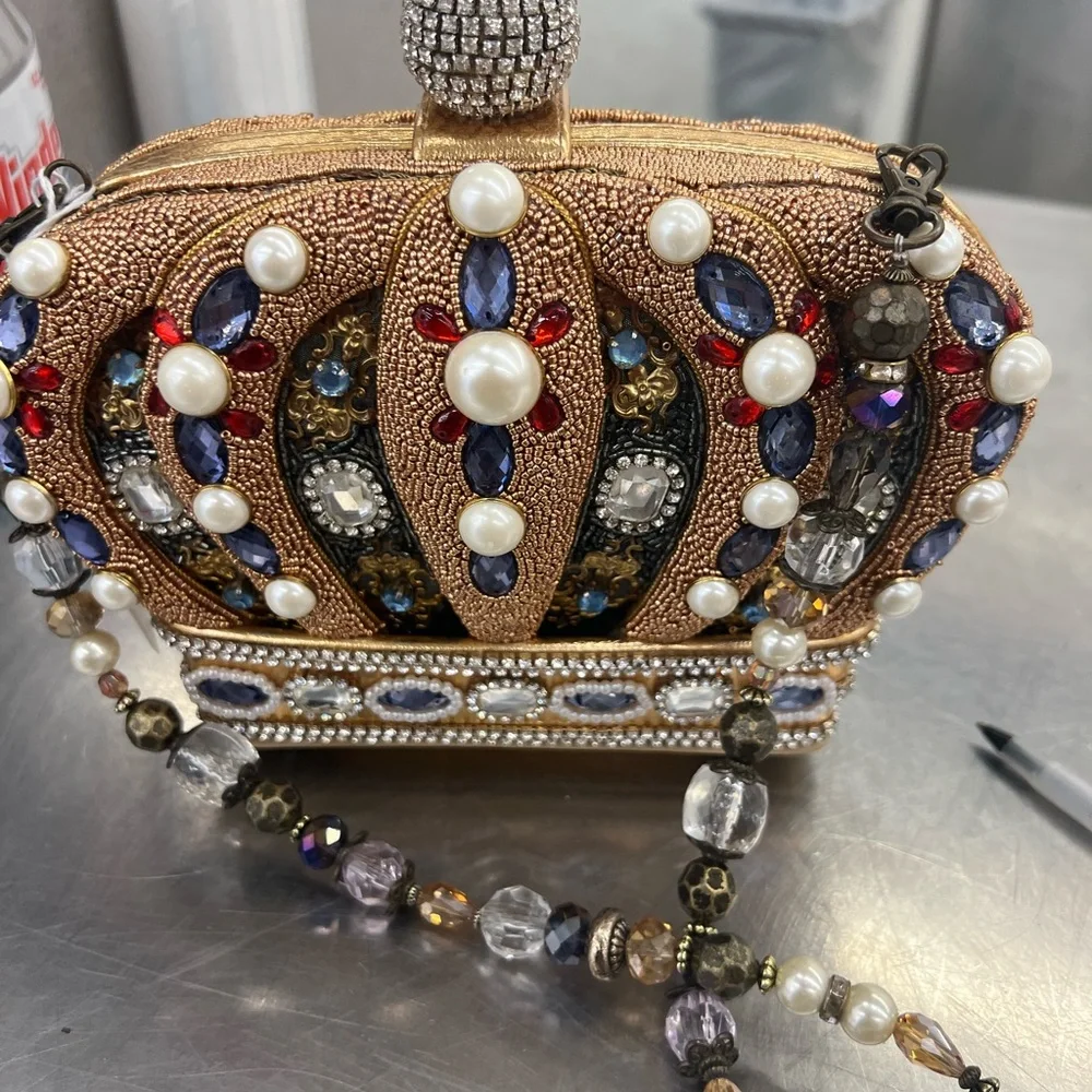 Mary Frances Queendom Crown Queen Gold Multi Beaded Handbag Purse - Picture 2 of 3